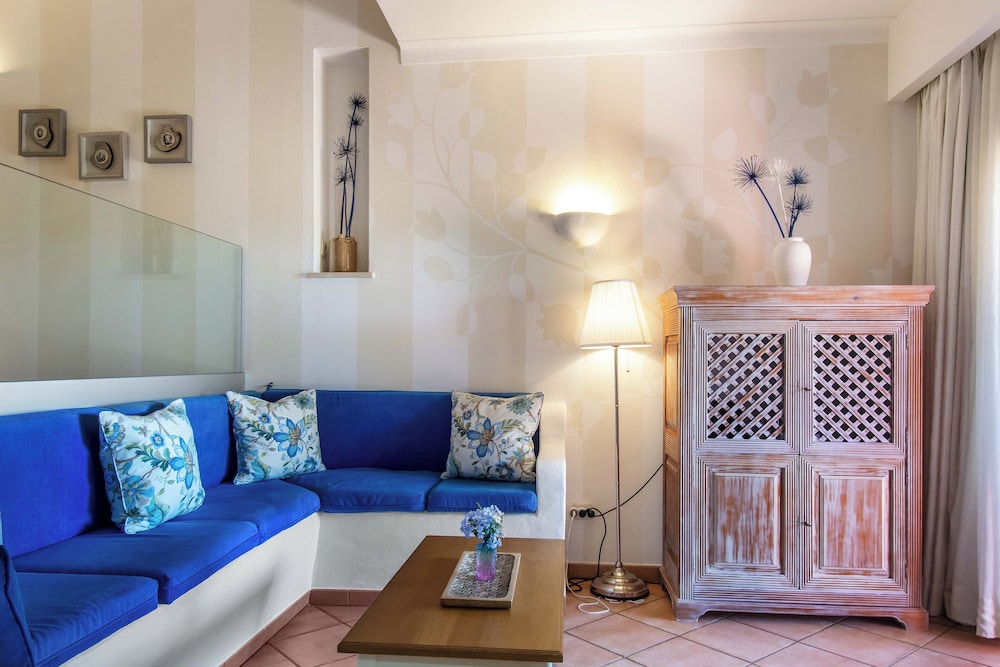 Deluxe Double Room, Garden View photo 2