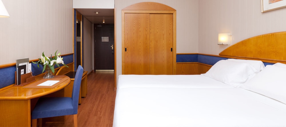 Double Room Single Use - Photo 7