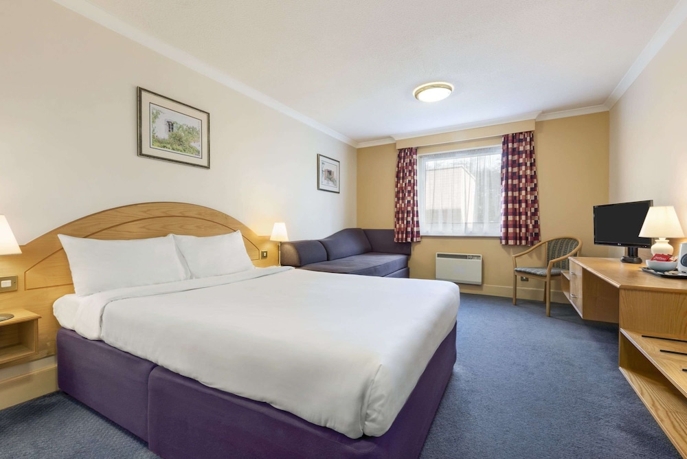 Room, 2 Double Beds, Non Smoking - Photo 2