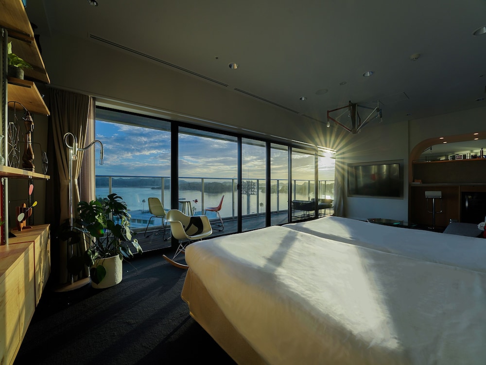 Studio Suite, Ocean View, Corner