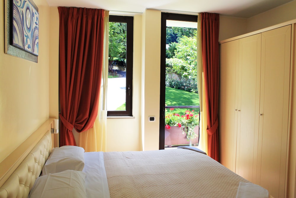 Basic Double Room, 1 Bedroom photo 3