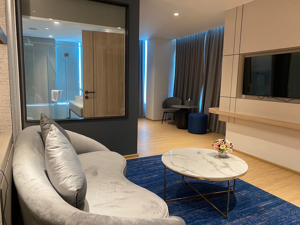 Junior Suite, 1 Bedroom photo 2