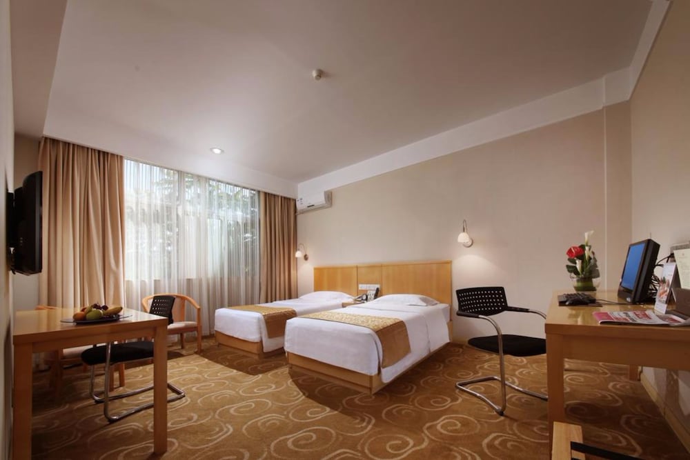 Business Twin Room photo 3
