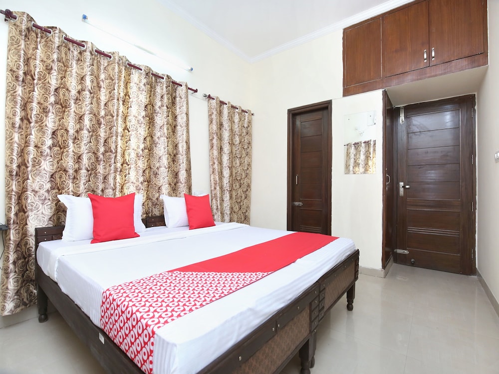 Double Or Twin Room photo 3