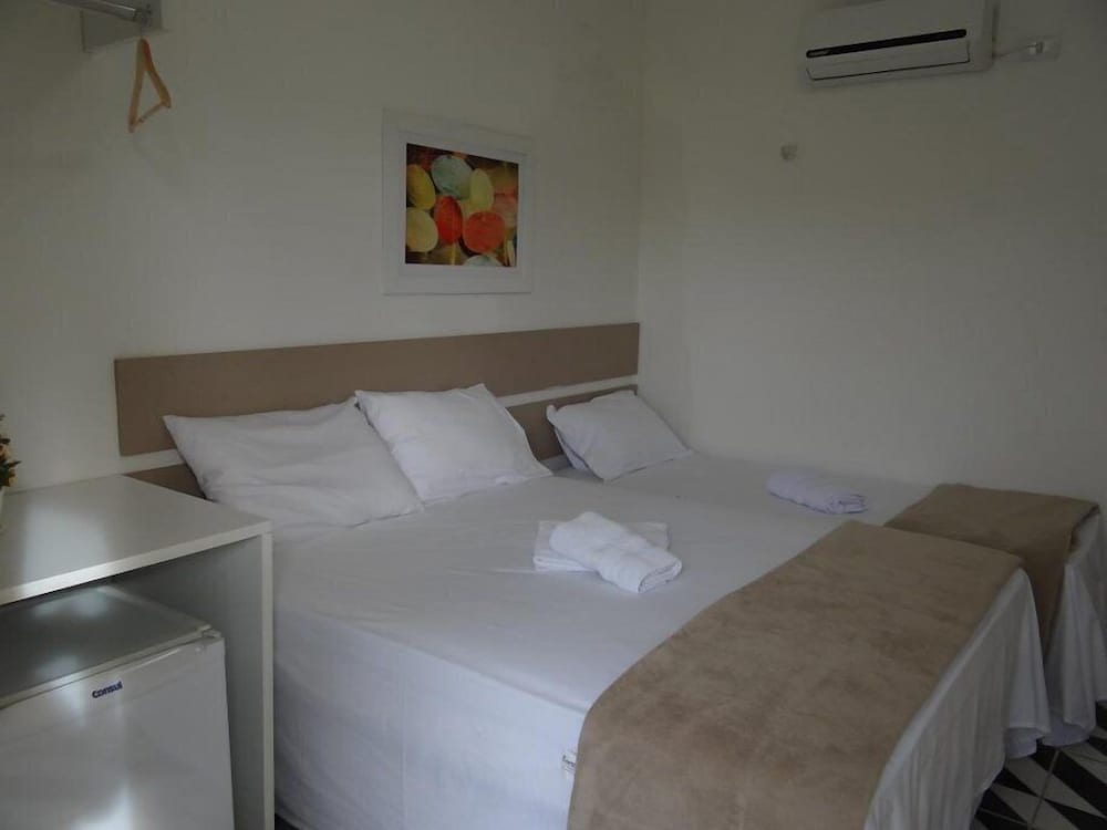 Triple Room, Multiple Beds photo 3