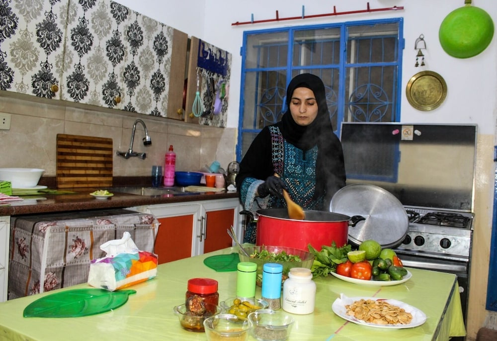 Shared Dormitory, Women only, City View photo 1