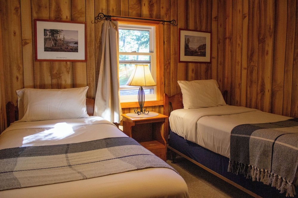 Cabin photo 2