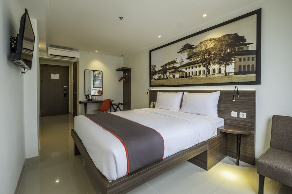Deluxe Double Room - Photo 7