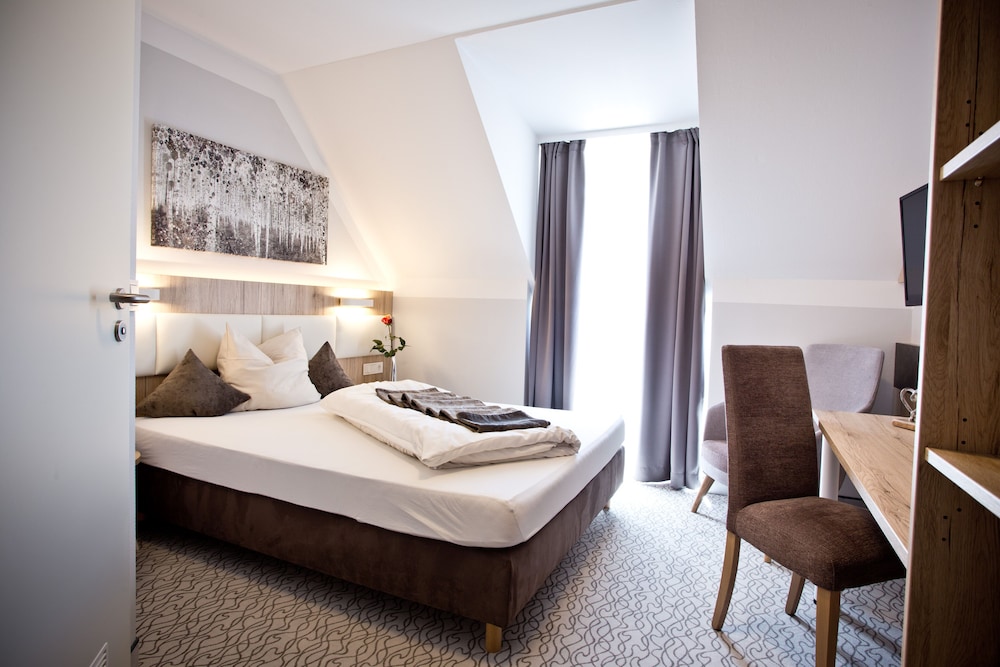 Single Room photo 3