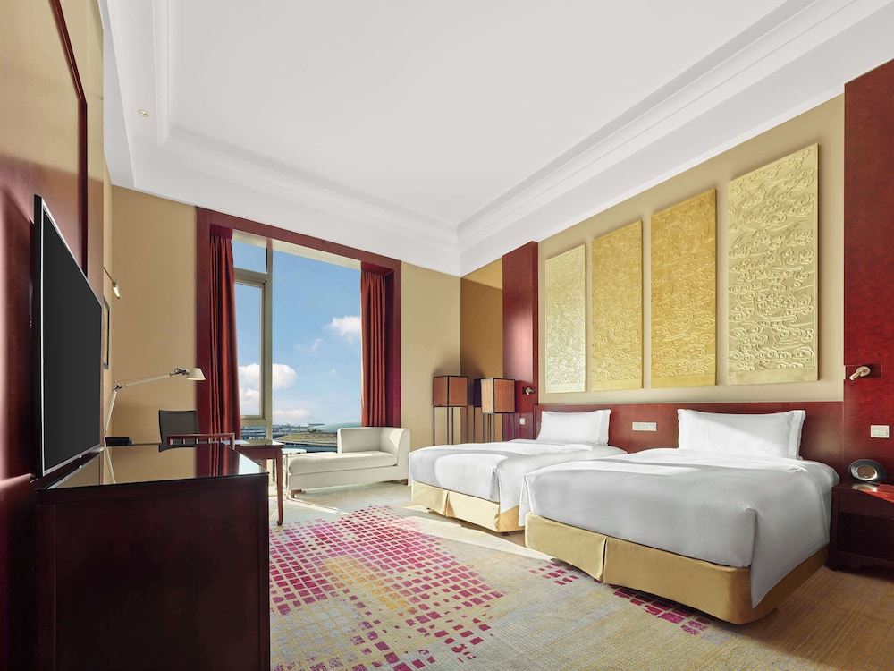Executive Room, Twin Beds - Photo 1