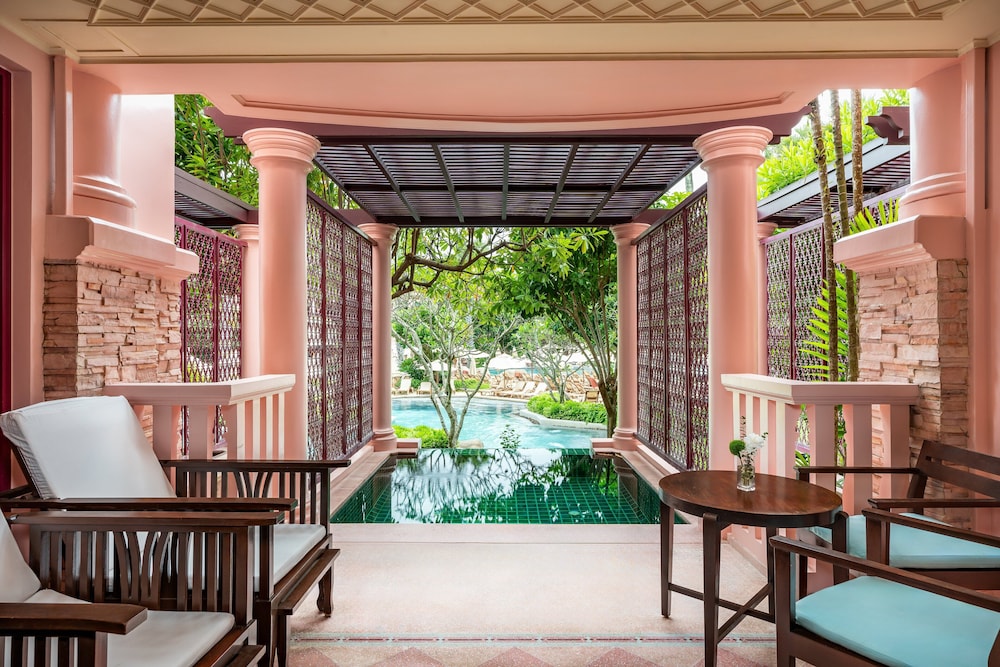 Deluxe Suite, 2 Double Beds, Private Pool
