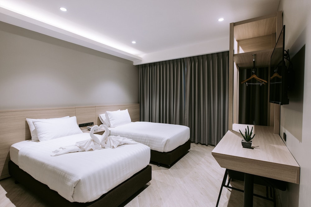 Superior Twin Bed