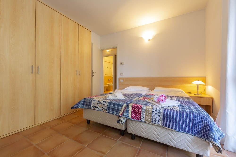 Standard Apartment, Multiple Beds, 2 Bathrooms, Beachside (Porto Letizia Torino 3)