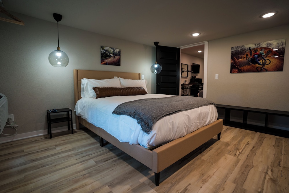 #2, Back 40, Double Room photo 2