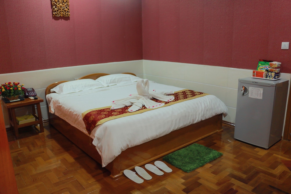 Superior Double Room, River View photo 2