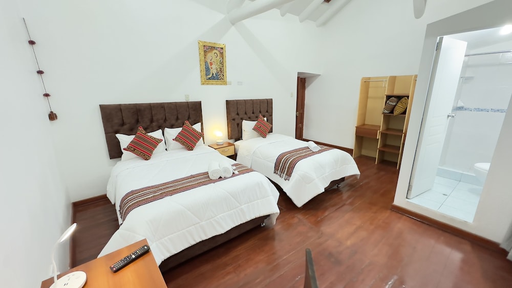 Family Triple Room - Photo 25