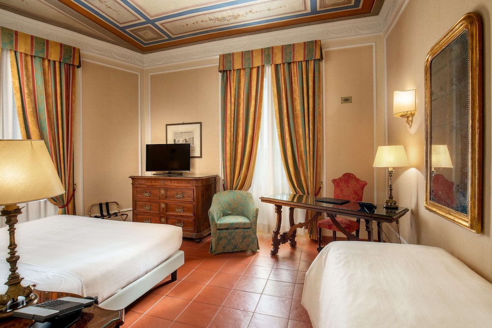 Standard Room, Multiple Beds, Non Smoking