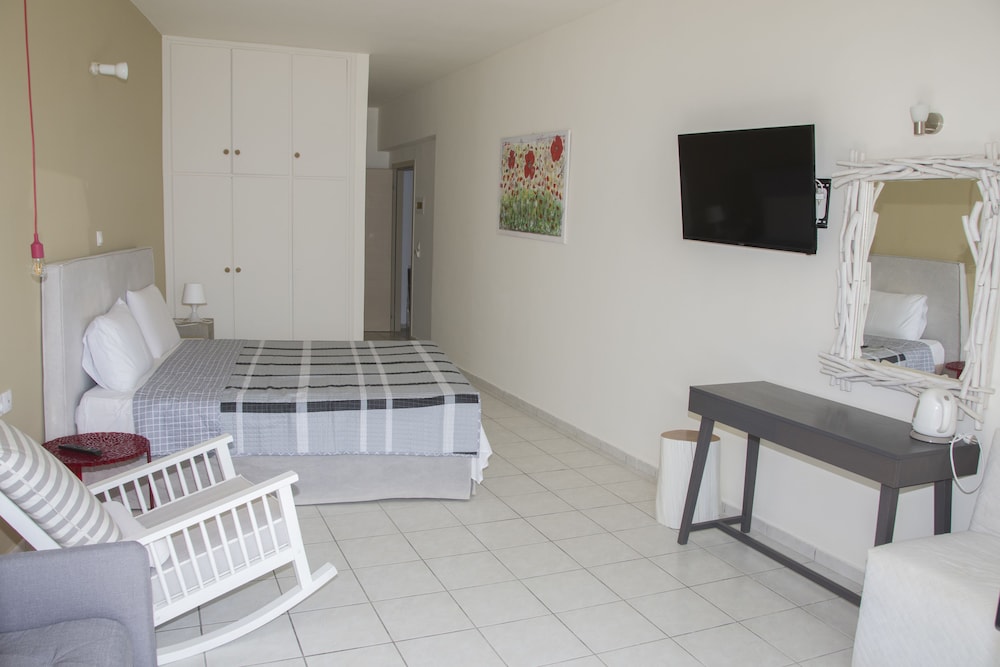 Comfort Apartment photo 3