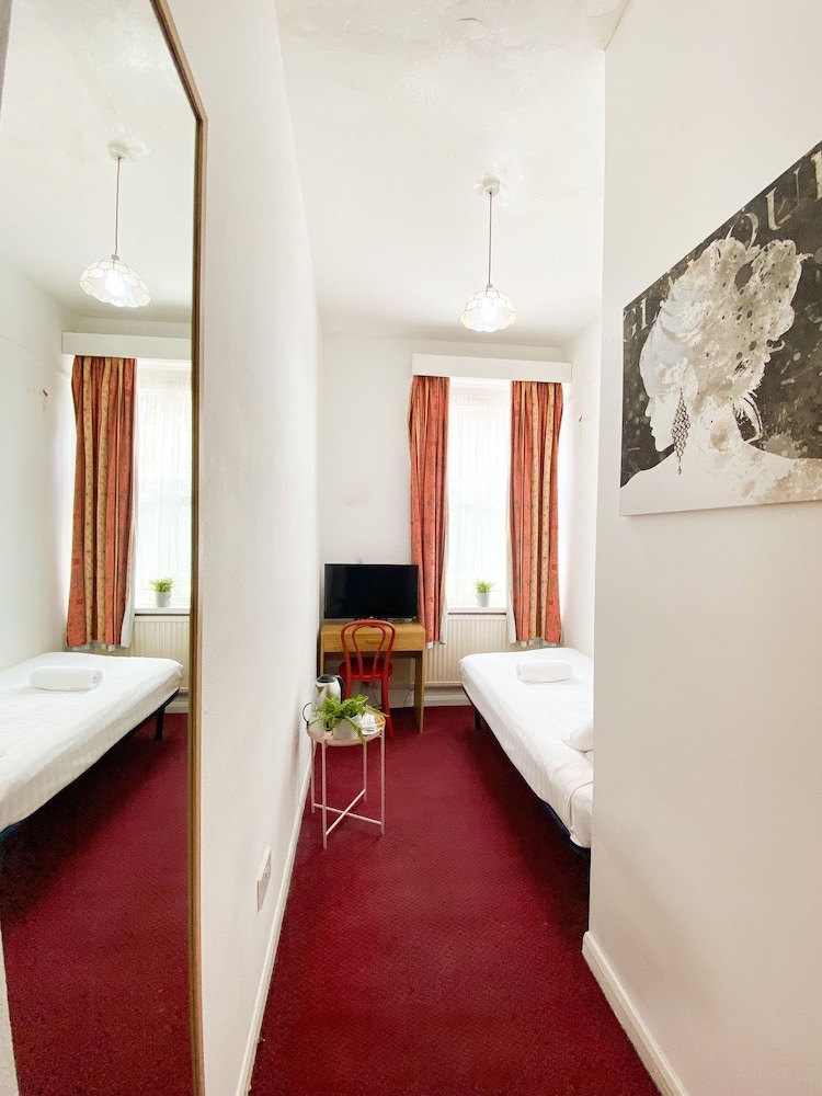 Standard Single Room, Private Bathroom