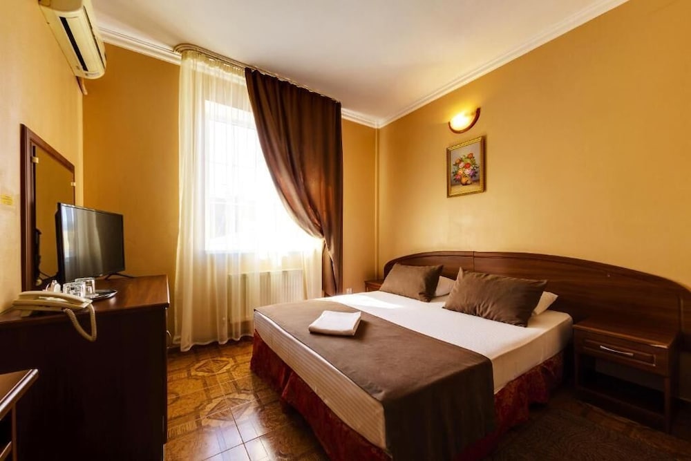Superior Double or Twin Room photo 2