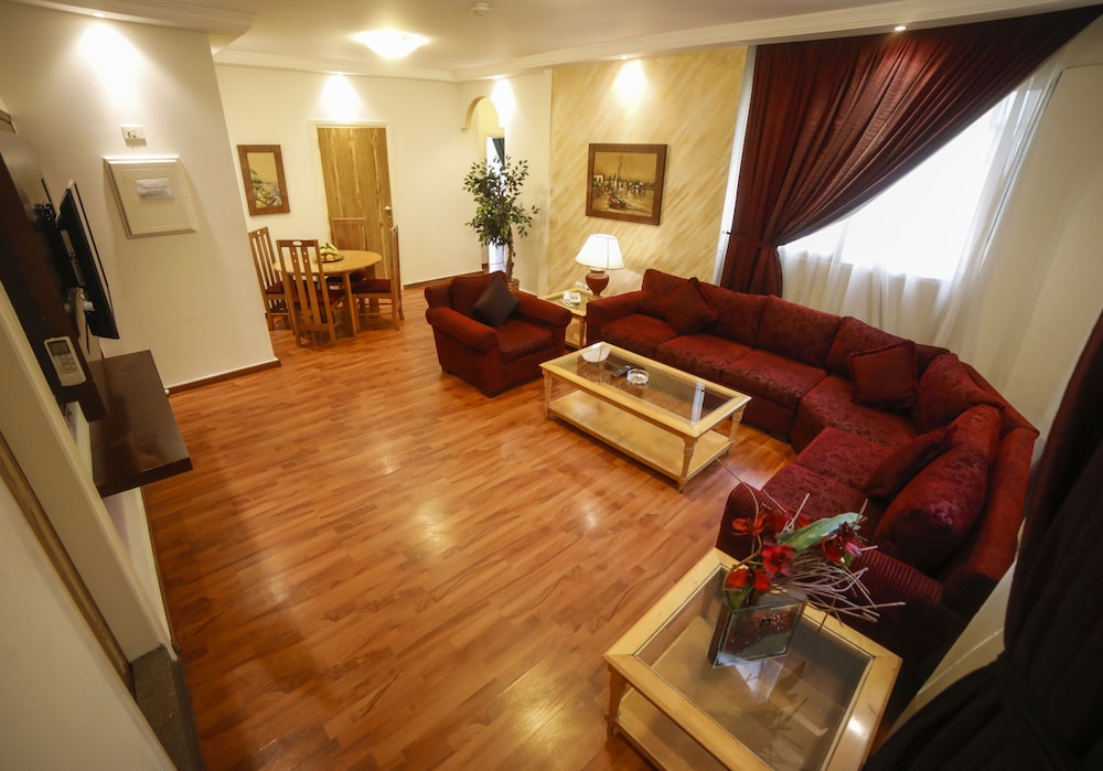 Executive Apartment photo 3