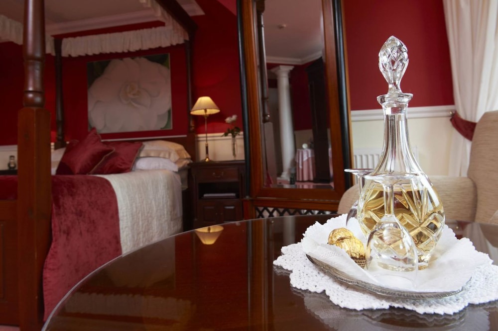 Luxury Double Room (Four Poster Bed) photo 2