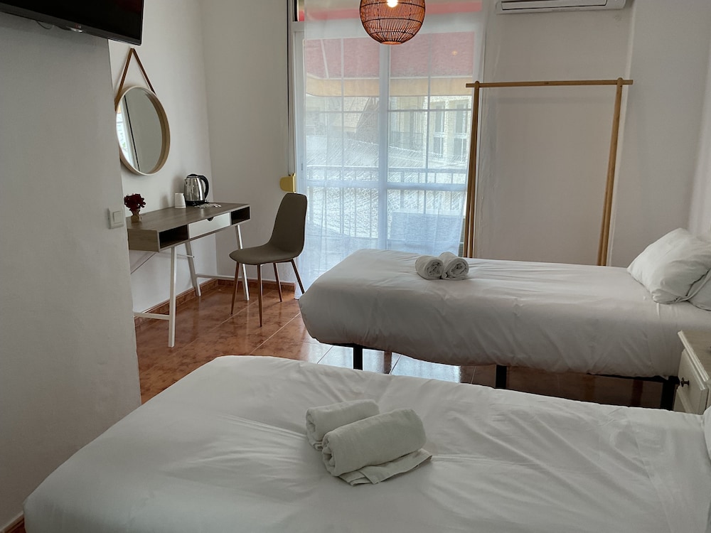 Habitación Doble Básica, Vista a la Ciudad