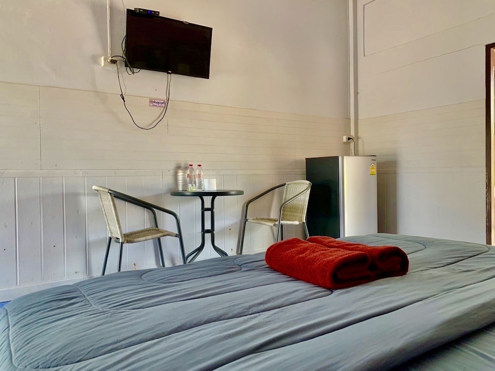 Deluxe Double Room - Photo 10