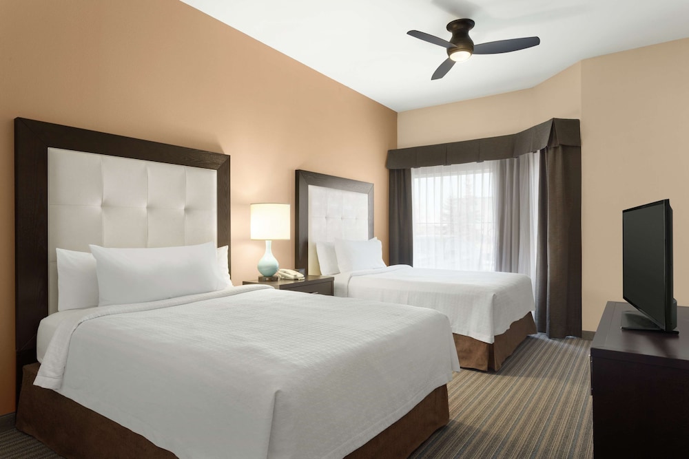Suite, 2 Queen Beds, Accessible, Non Smoking - Photo 3