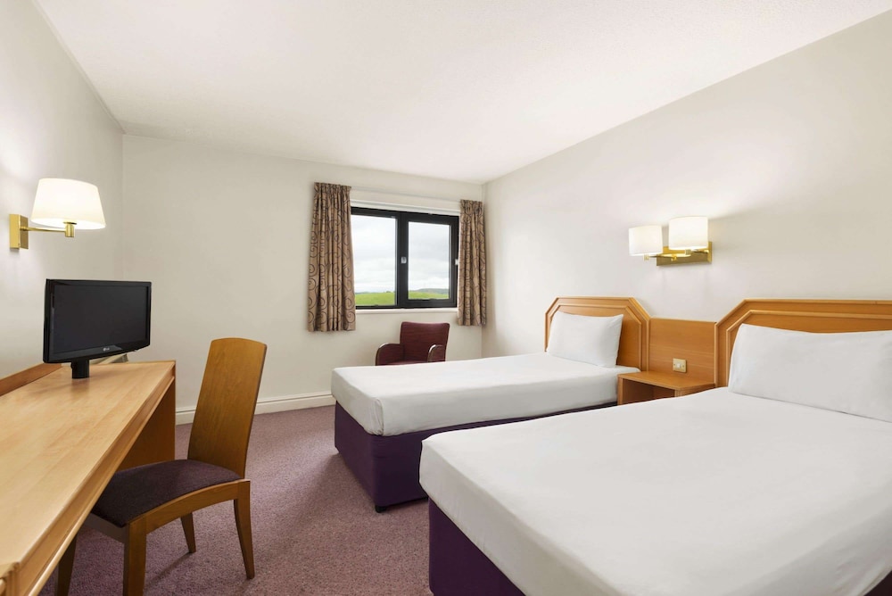 Room, 2 Twin Beds, Non Smoking - Photo 3