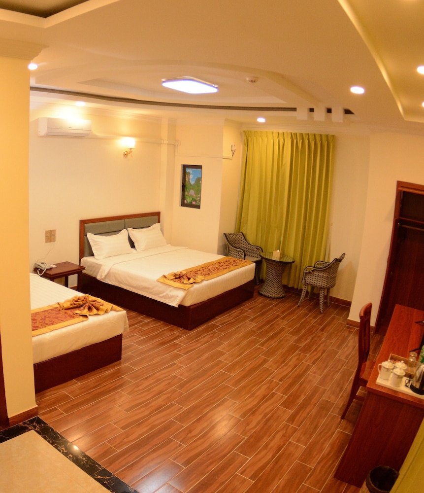 Luxury Triple Room photo 1