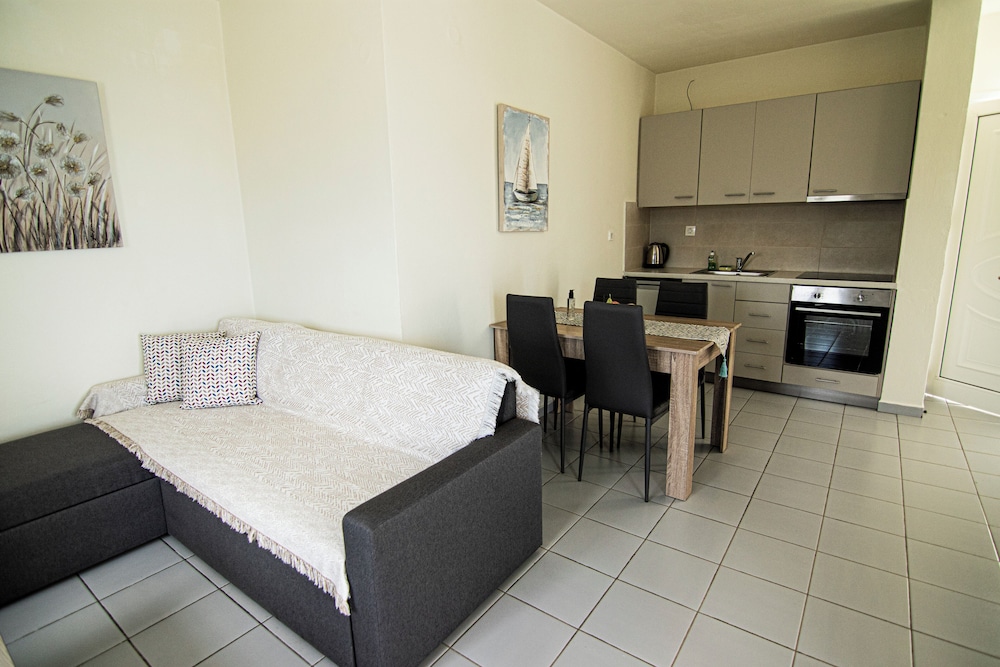 Superior Apartment, Sea View (4 persons)