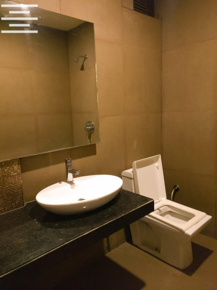 Executive Room photo 2