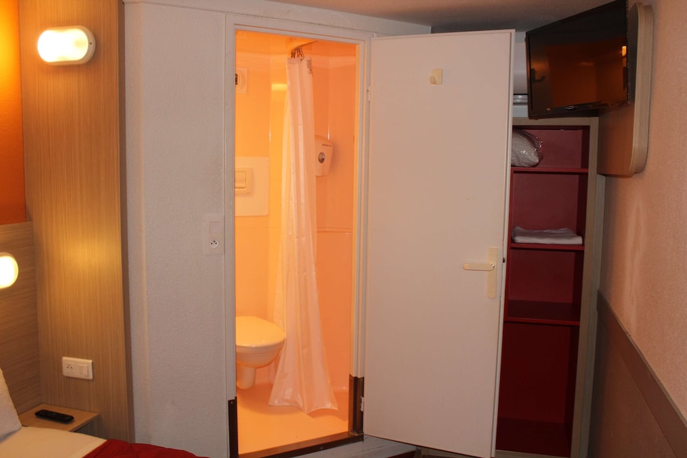 Standard Room, 1 Double Bed - Photo 6