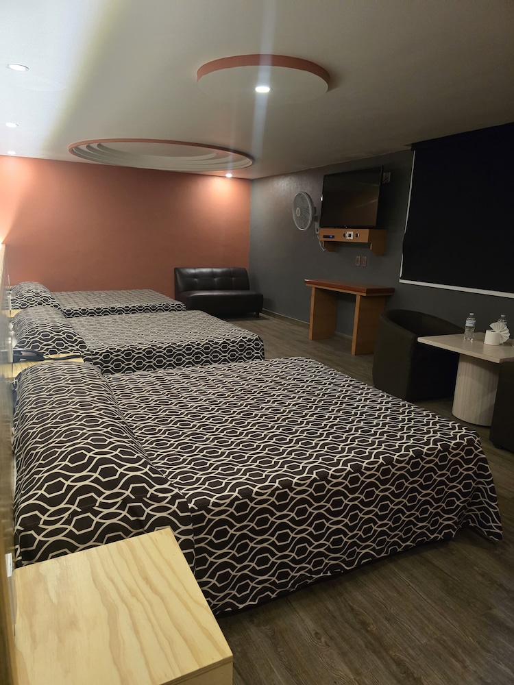 Comfort Triple Room