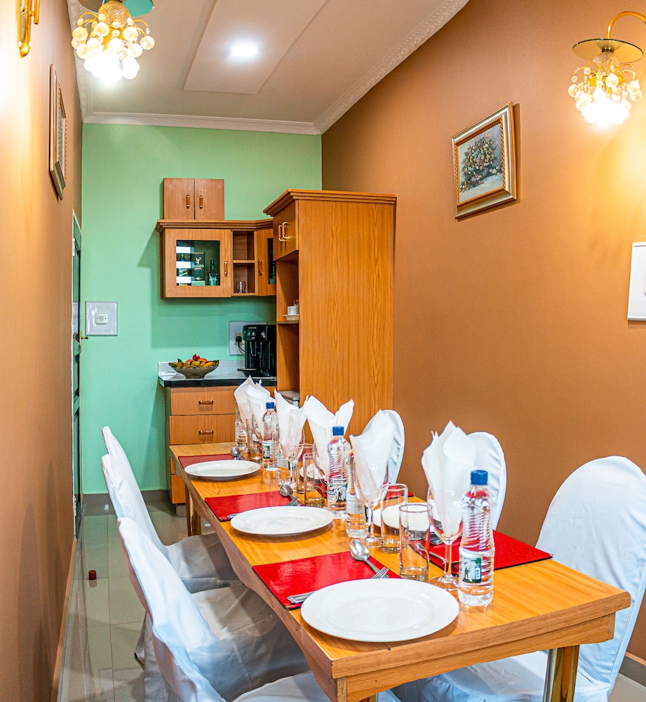 Family Suite, 2 Bedrooms, Garden View photo 2