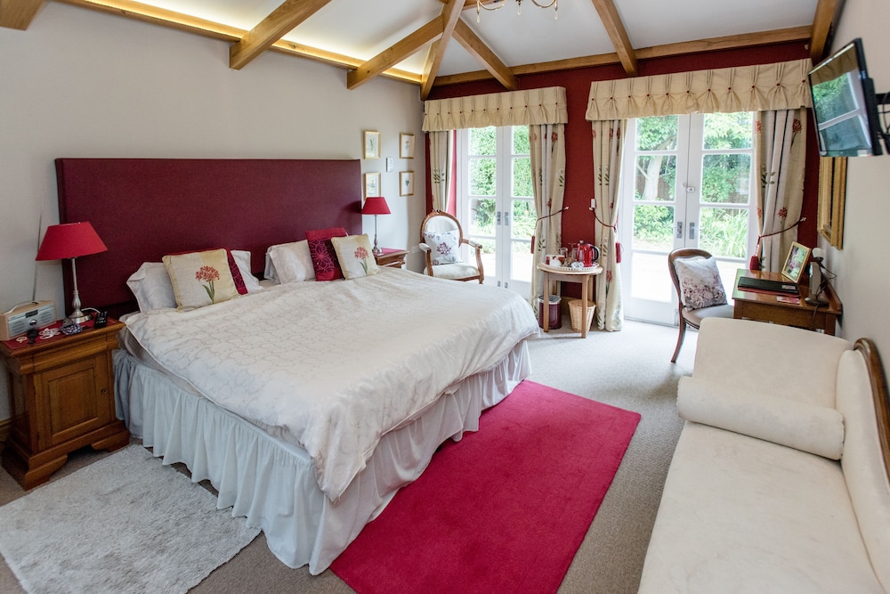 Double or Twin Room (Flora)