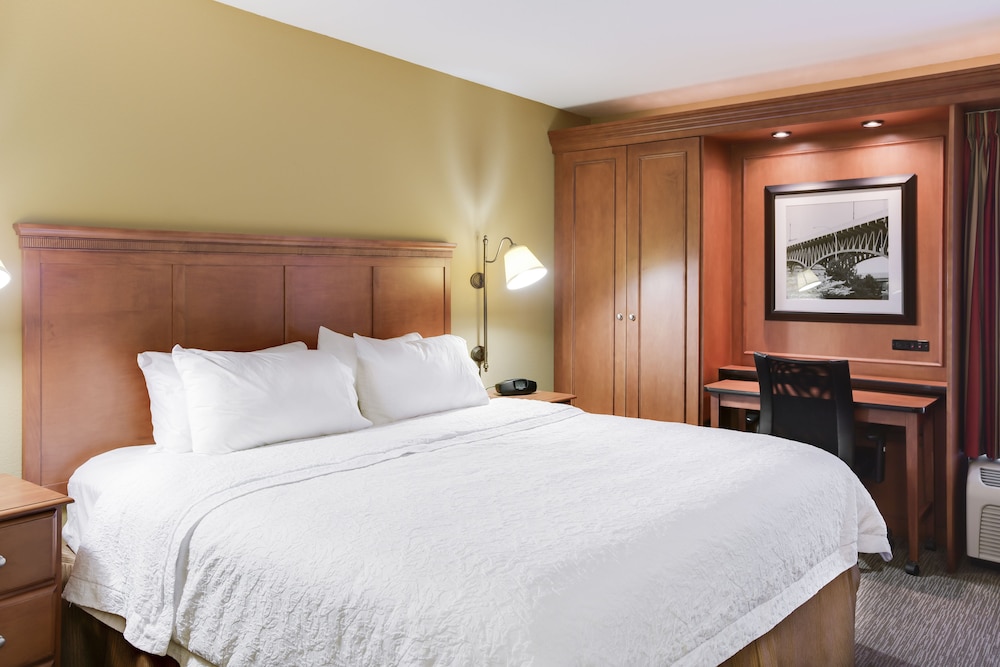 Room, 1 King Bed, Non Smoking (Study) - Photo 2