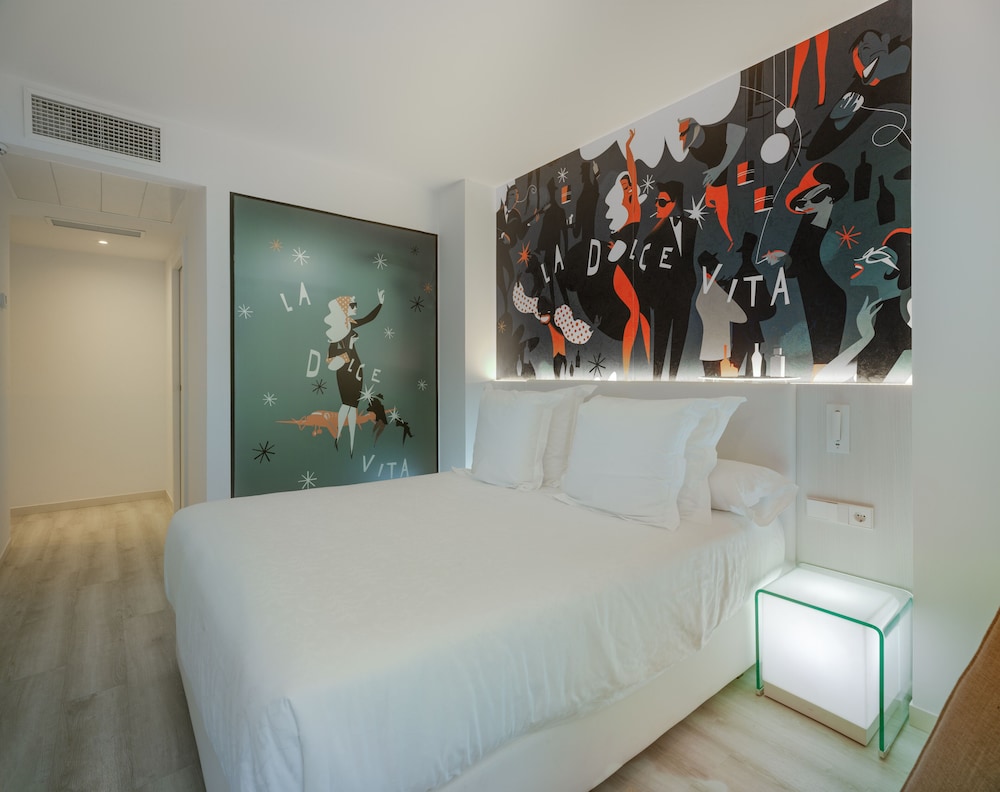 Standard Double Room, 1 Double or 2 Twin Beds - Photo 17