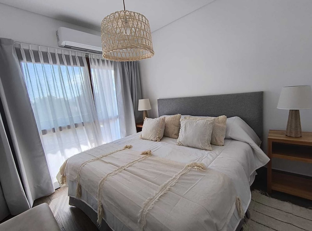 Apartment, 2 Bedrooms, Vineyard View photo 3