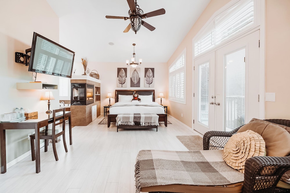 Luxury Room, 1 King Bed
