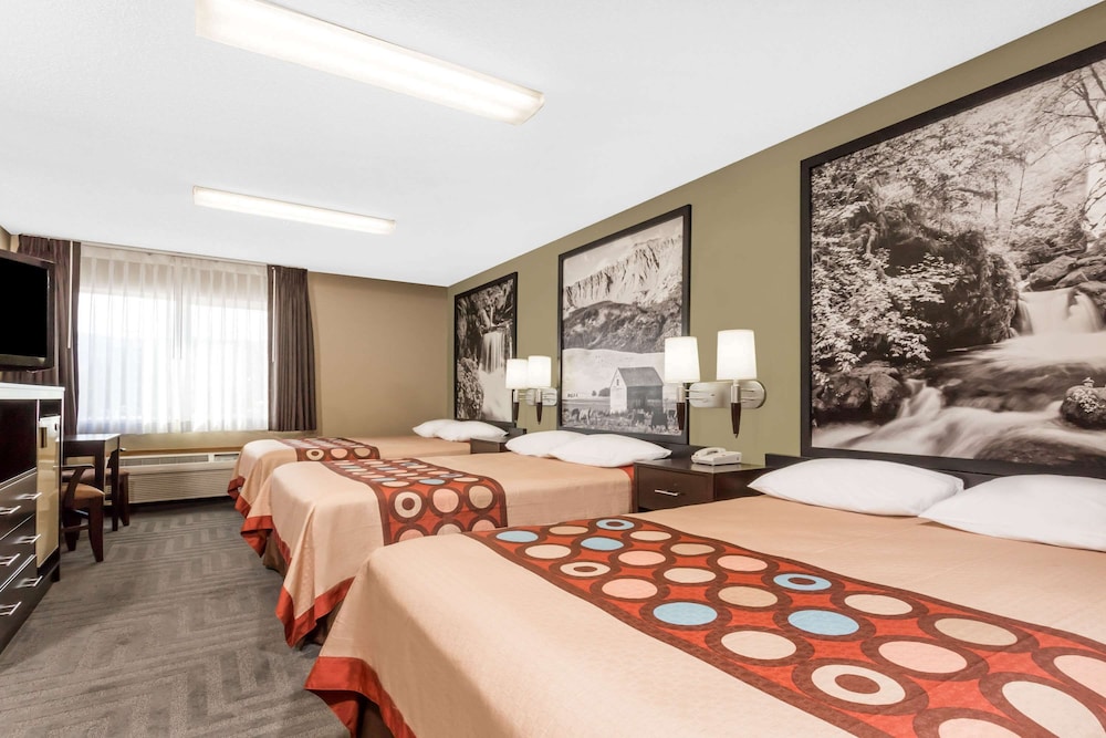 Studio Suite, Multiple Beds, Non Smoking - Photo 1