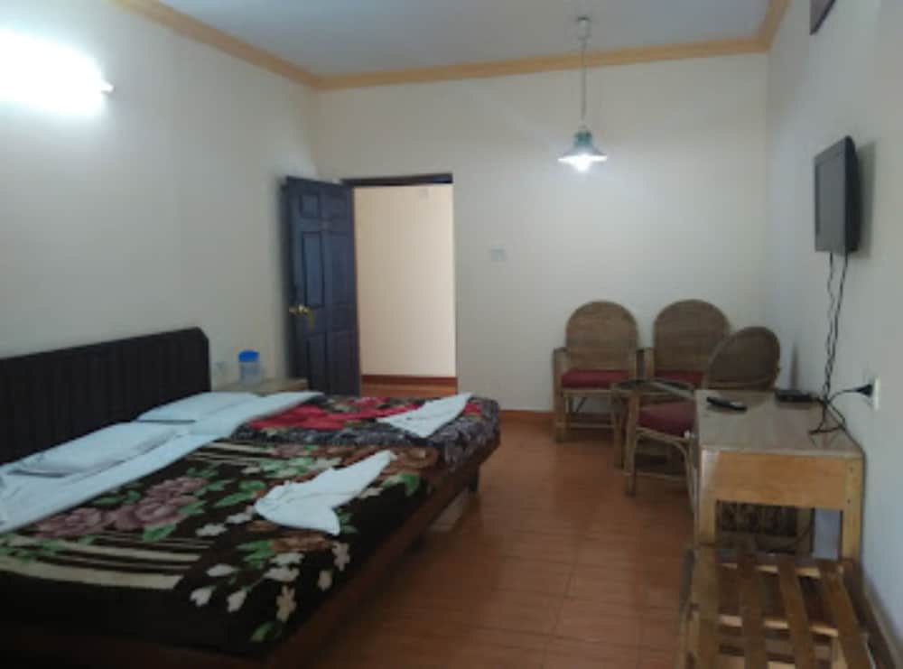 Standard Double Room - Photo 2