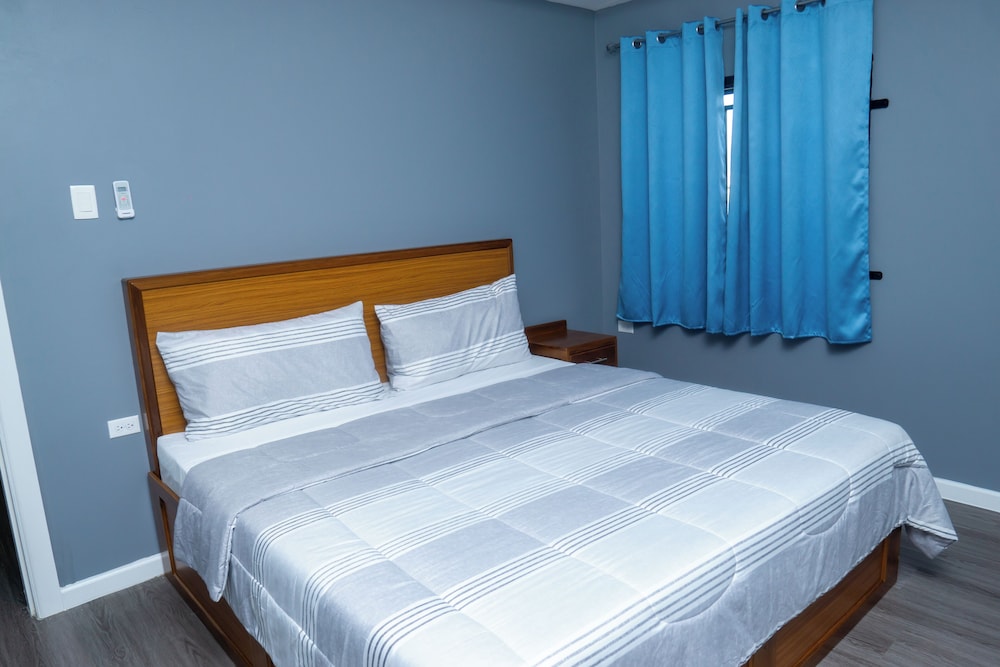 Luxury Suite, 1 King Bed with Sofa bed, Patio, Pool View