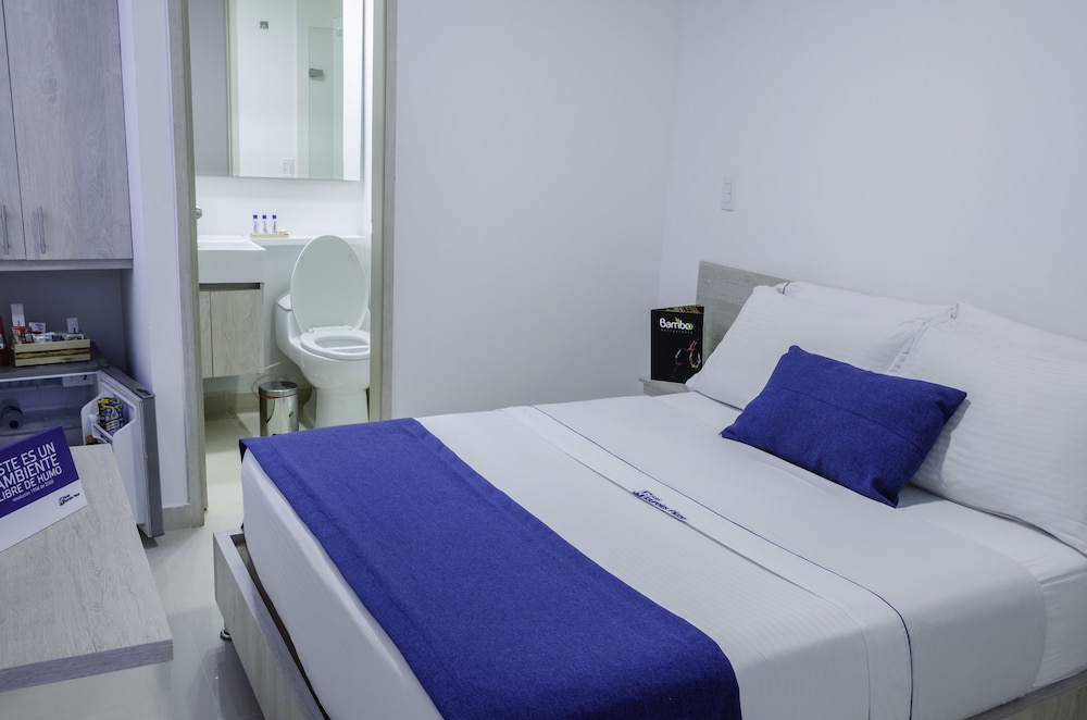 Standard Double Room, 1 Double Bed, Ensuite photo 1