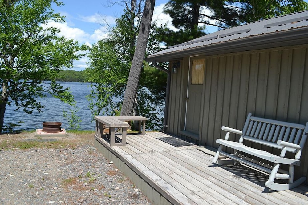Comfort Cabin, 1 Bedroom (Cottage #5) photo 3