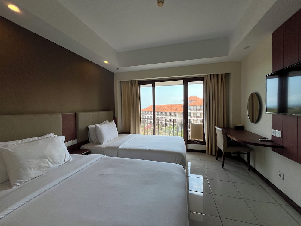 Superior Room (Free Shuttle to Nearest Beach)