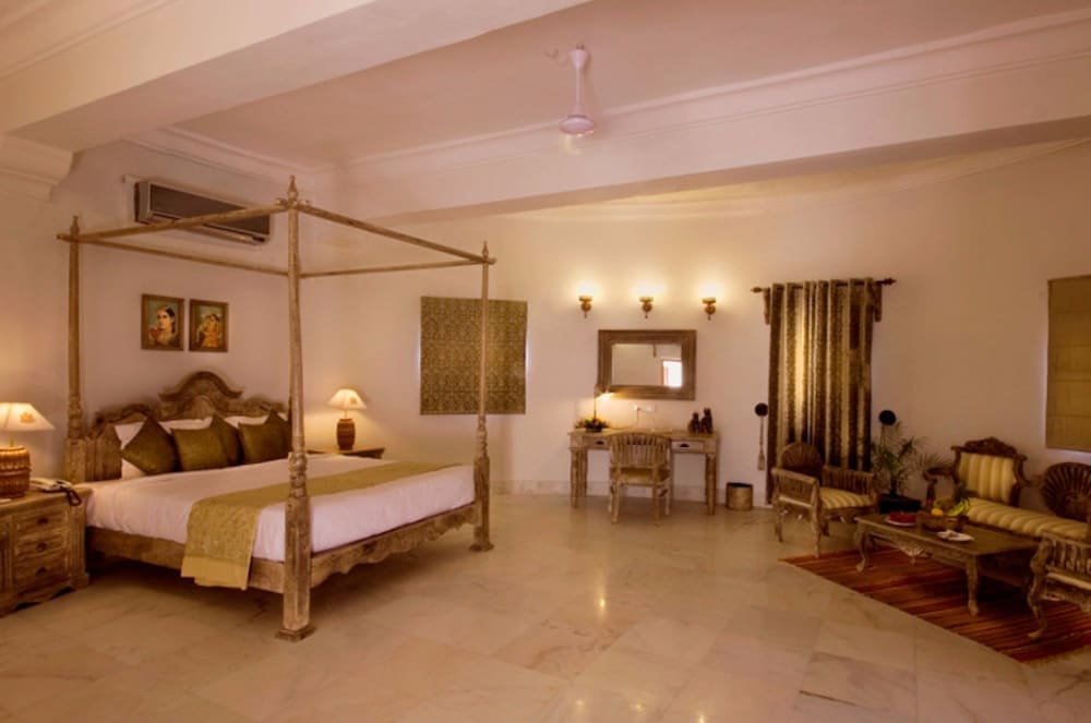Royal Suite photo 1