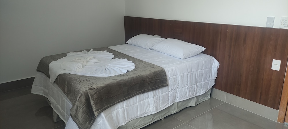 Deluxe Room - Photo 2