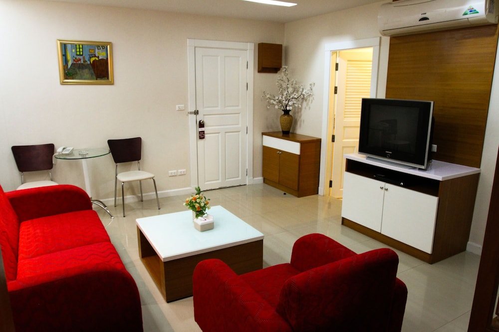 Standard Room, 2 Bedrooms photo 3